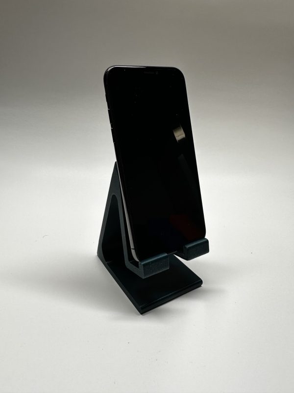 Desk Phone Stand: Facetime Calls